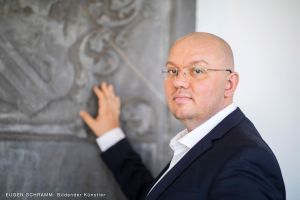 kuenstlerportrait eugen schramm